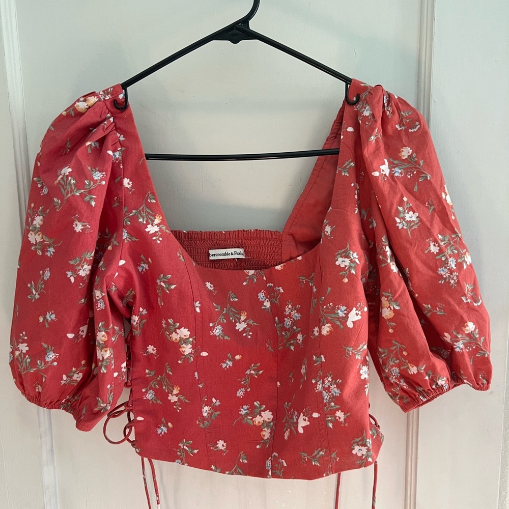 Size medium Abercrombie and Fitch top